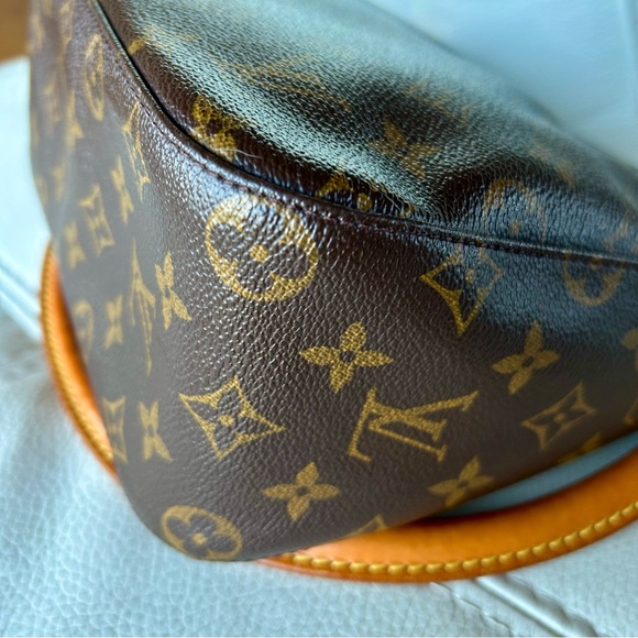 Louis Vuitton Looping bag - Picture 6 of 16